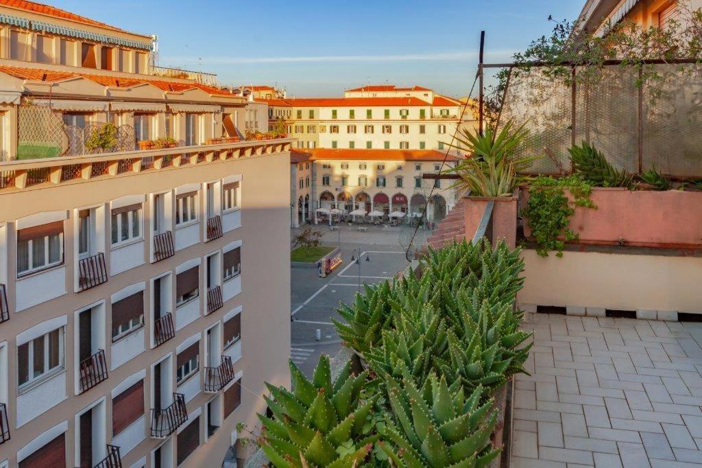 Grande 155 Guest House Tuscany リヴォルノ エクステリア 写真